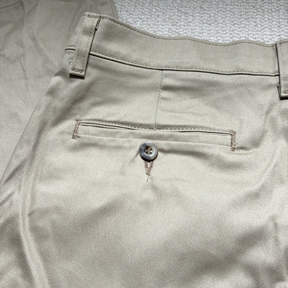Men’s Khaki pants - Picture 5 of 6